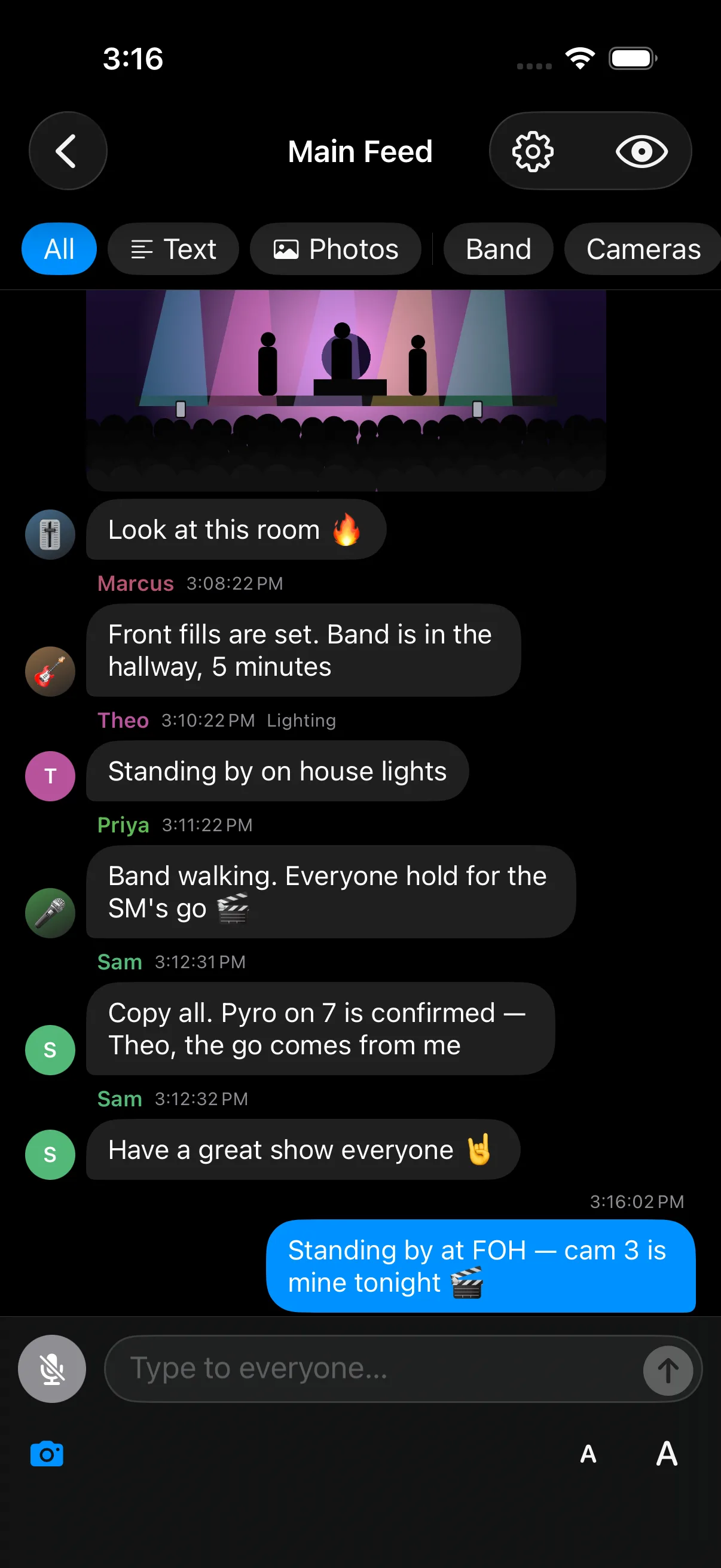 The Gainware Chat™ iPhone app: the live crew feed with a photo of the room and a message being sent from front of house